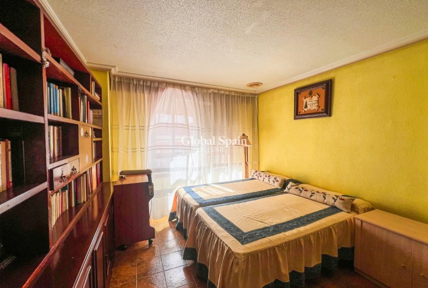 Resale - HOUSE -
GUARDAMAR DEL SEGURA - Guardamar pueblo