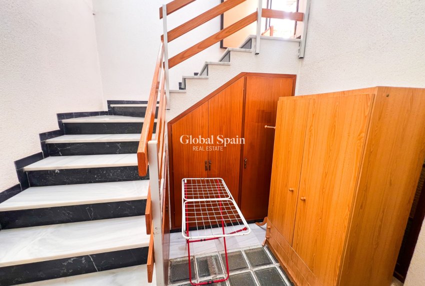 Resale - HOUSE -
GUARDAMAR DEL SEGURA - Guardamar pueblo