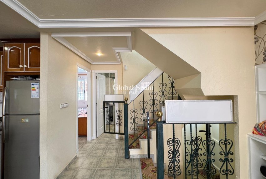 Resale - HOUSE -
GUARDAMAR DEL SEGURA