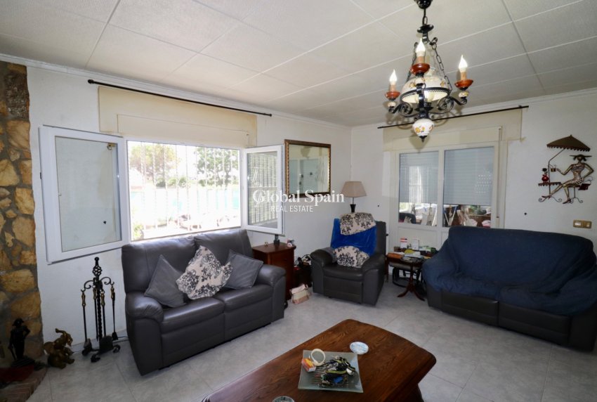 Resale - HOUSE -
HEREDADES - LAS HEREDADES