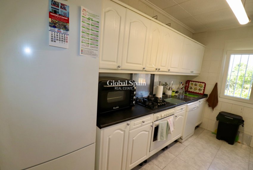 Resale - HOUSE -
HEREDADES - LAS HEREDADES