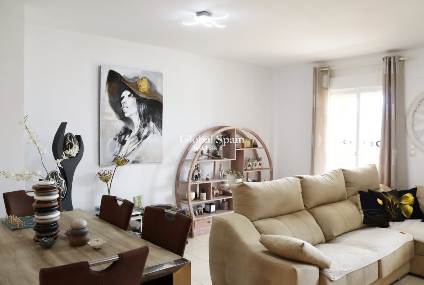 Resale - HOUSE -
JALÓN - Inland