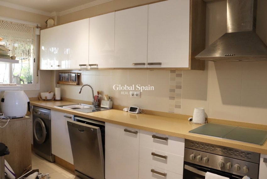 Resale - HOUSE -
JALÓN - Inland