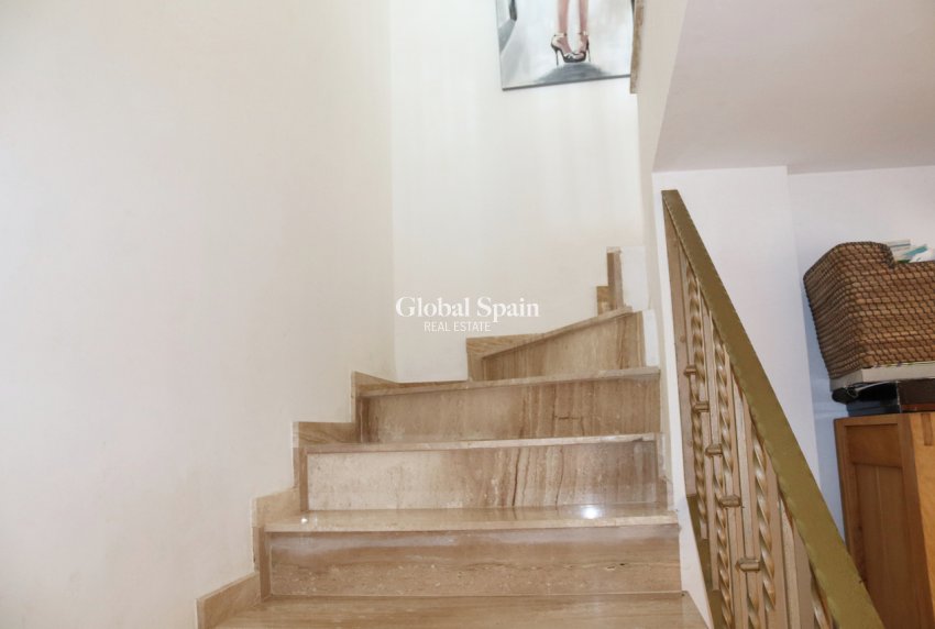 Resale - HOUSE -
JALÓN - Inland