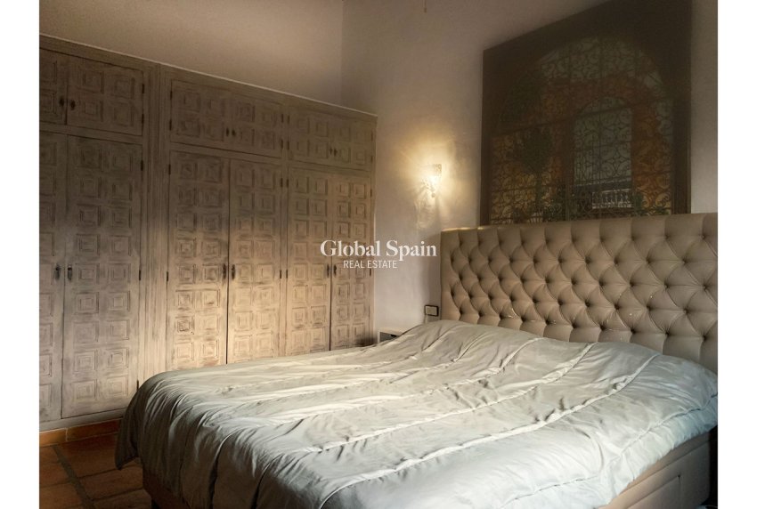 Resale - HOUSE -
JALÓN - Inland