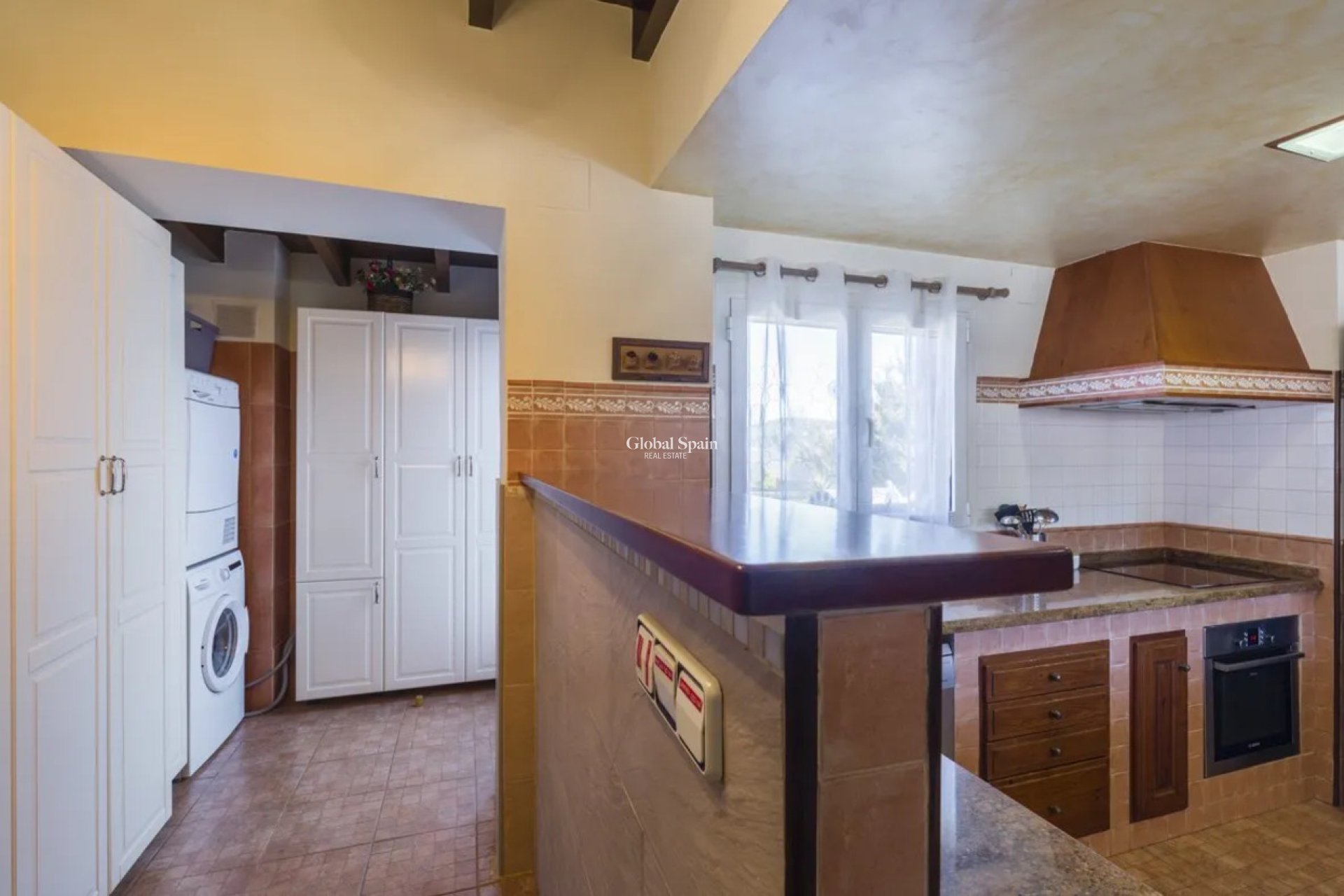 Resale - HOUSE -
JALÓN - Inland