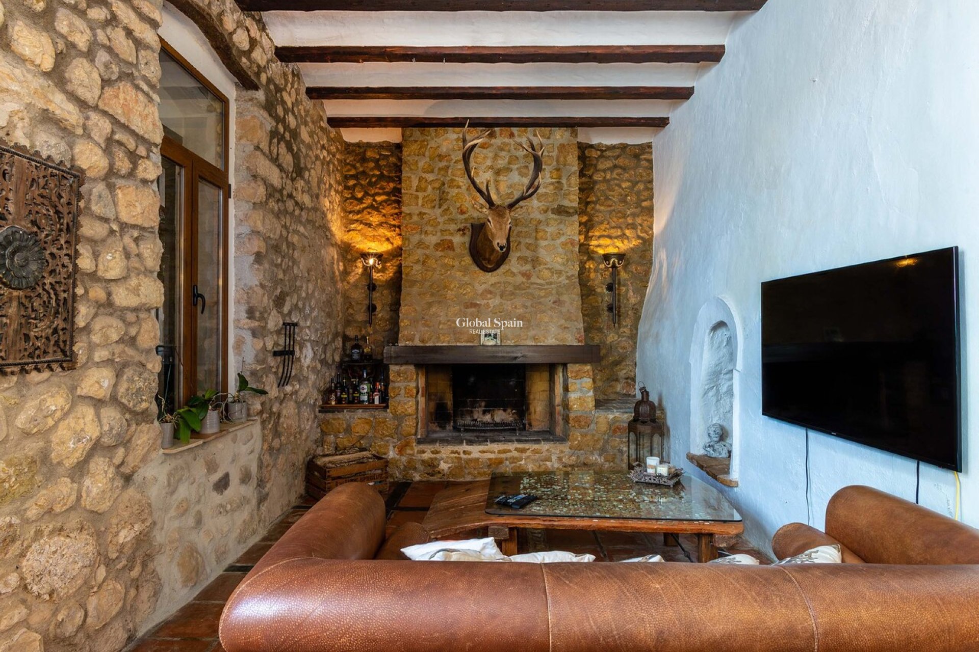 Resale - HOUSE -
JALÓN - Inland