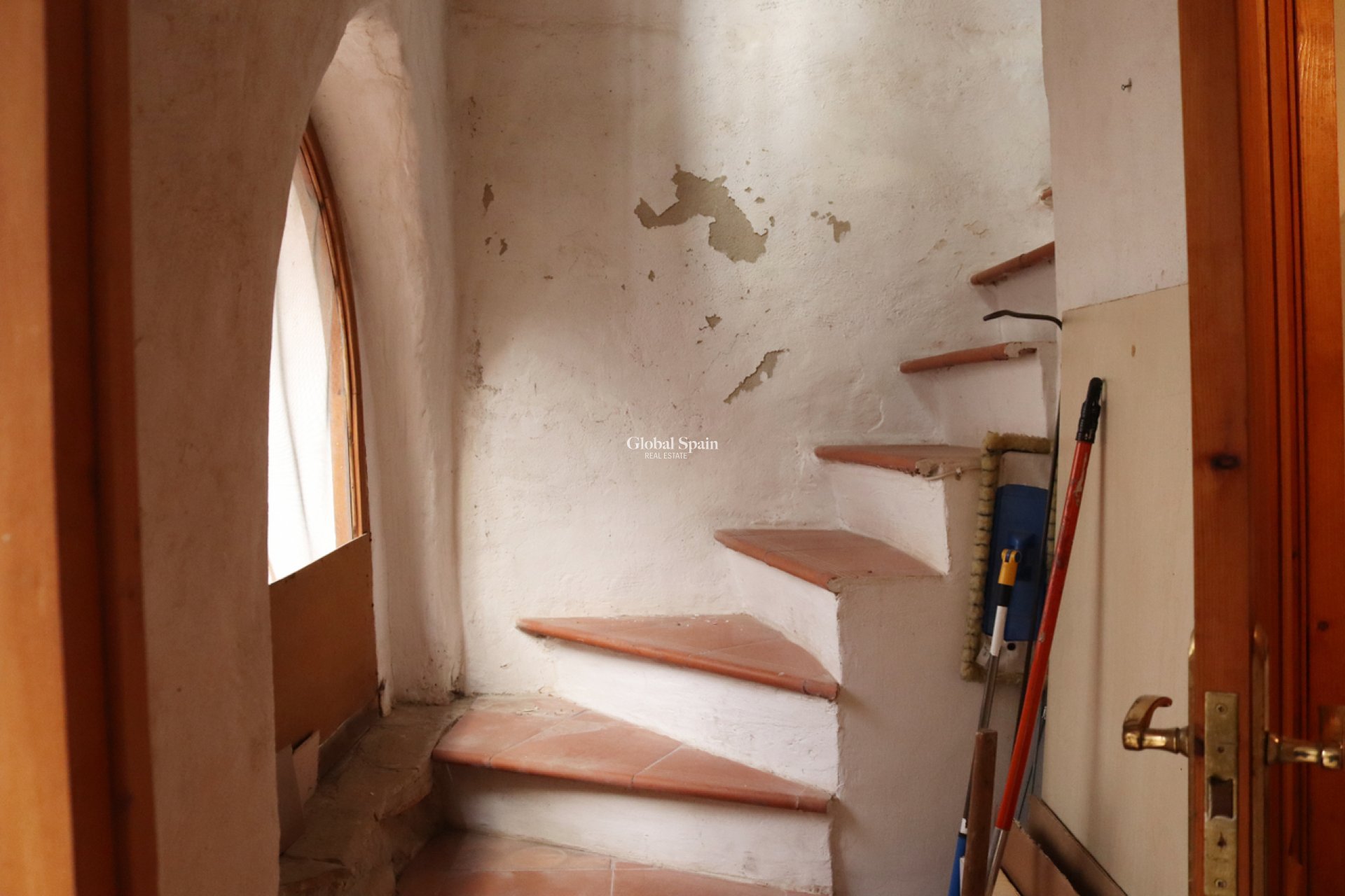 Resale - HOUSE -
JALÓN - Inland