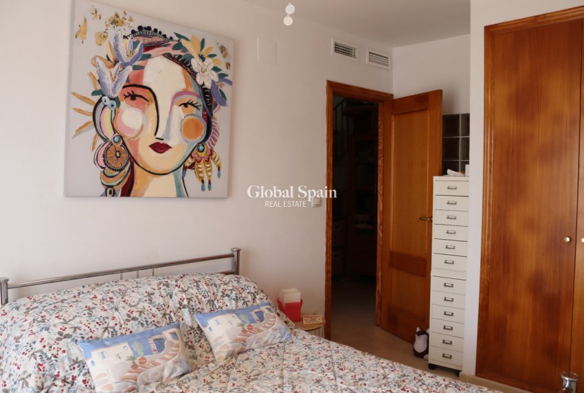 Resale - HOUSE -
JALÓN - Inland