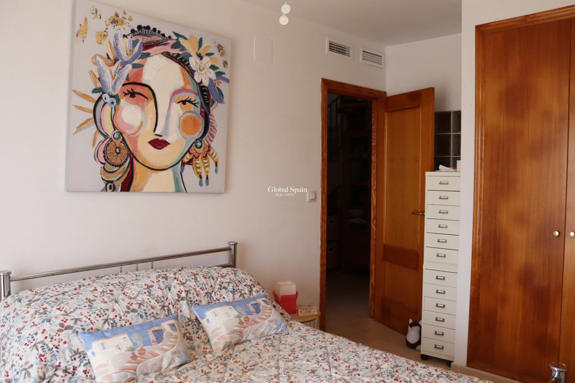 Resale - HOUSE -
JALÓN - Inland