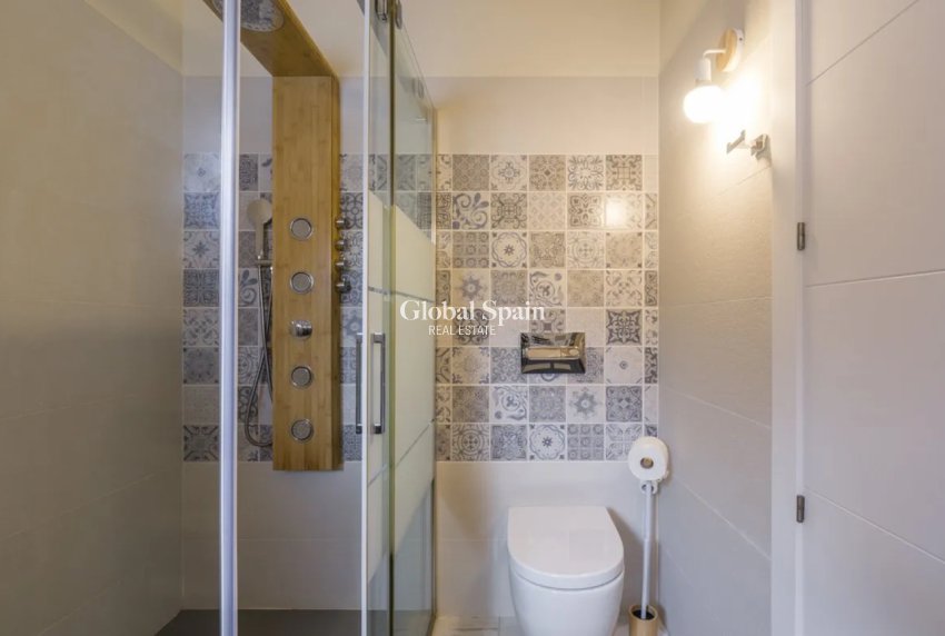 Resale - HOUSE -
JALÓN - Inland