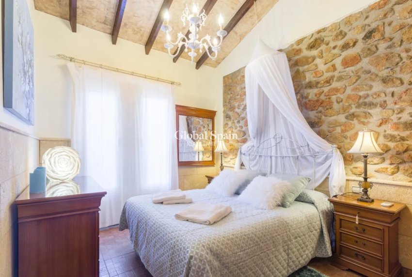 Resale - HOUSE -
JALÓN - Inland