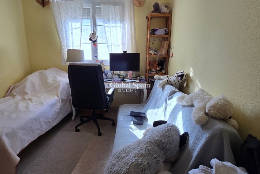 Resale - HOUSE -
L'ALBIR - center