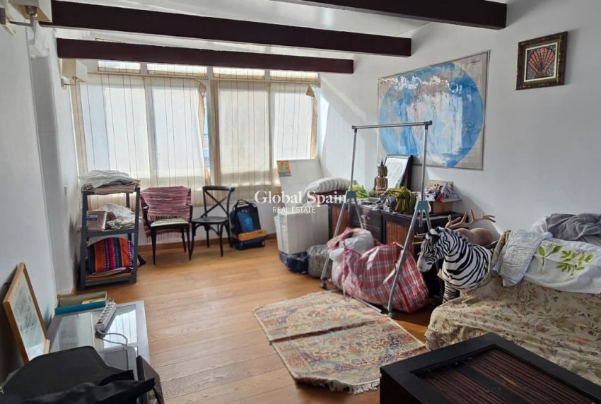 Resale - HOUSE -
L'ALBIR - center