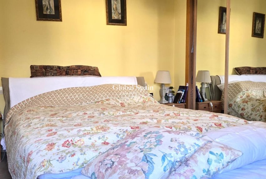 Resale - HOUSE -
L'ALBIR - center