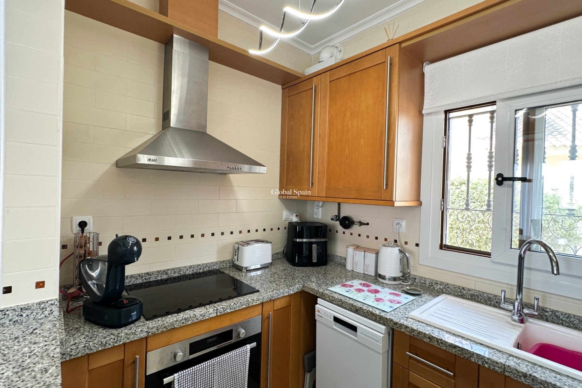 Resale - HOUSE -
LA FINCA GOLF - Inland