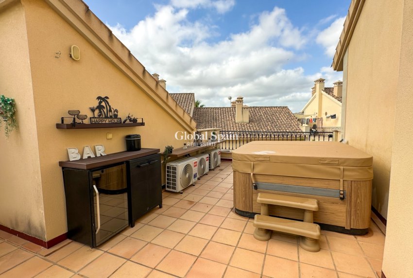 Resale - HOUSE -
LA FINCA GOLF - Inland