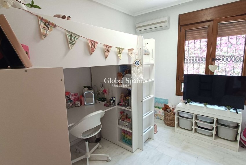 Resale - HOUSE -
LA FINCA GOLF - La Finca Golf and Spa Resort