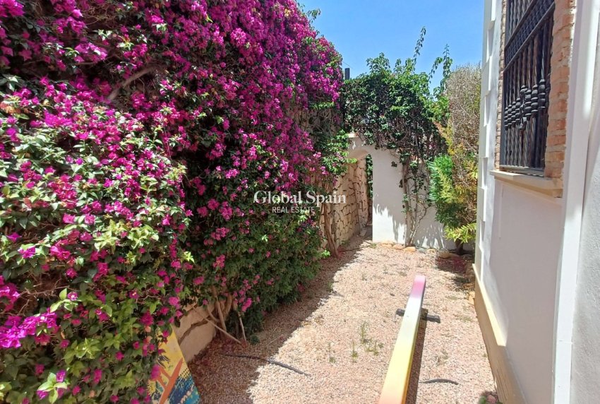 Resale - HOUSE -
LA FINCA GOLF - La Finca Golf and Spa Resort