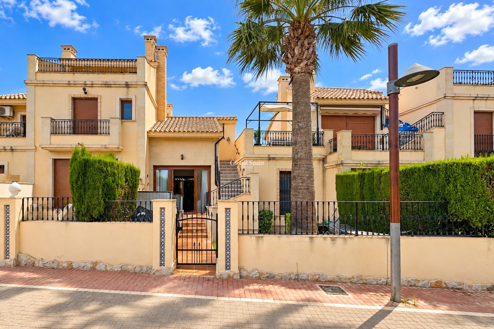 Resale - HOUSE -
LA FINCA GOLF - La Finca Golf