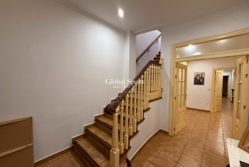 Resale - HOUSE -
LA FONT D'EN CARRÒS - Centro