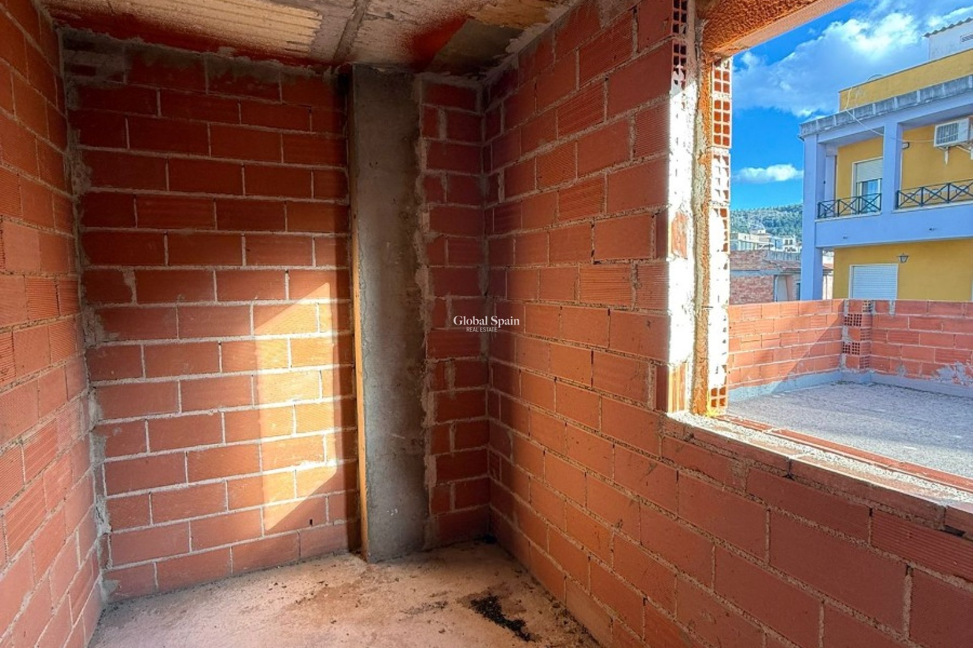 Resale - HOUSE -
LA FONT D'EN CARRÒS - Centro