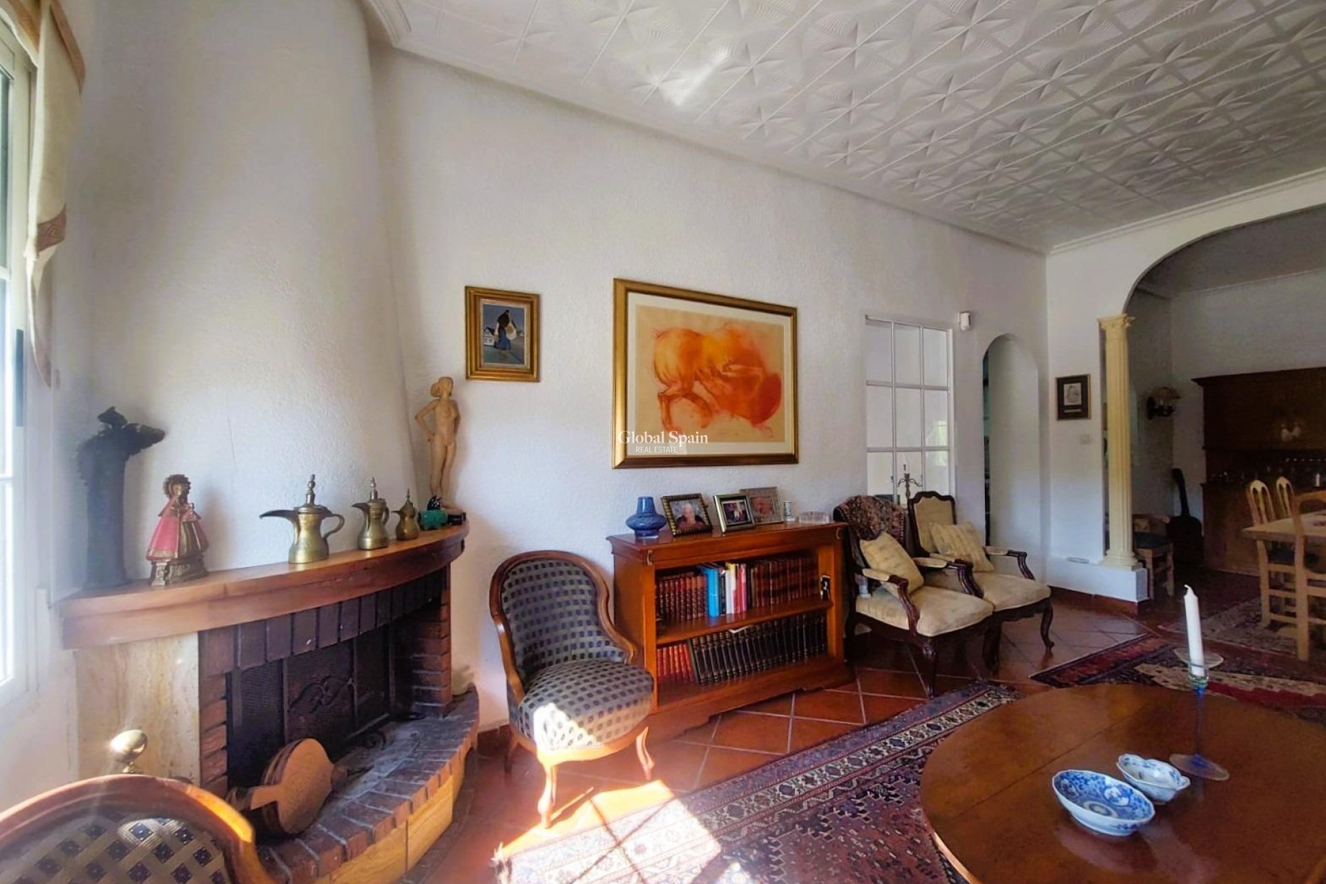 Resale - HOUSE -
LA MARINA - Costa Blanca