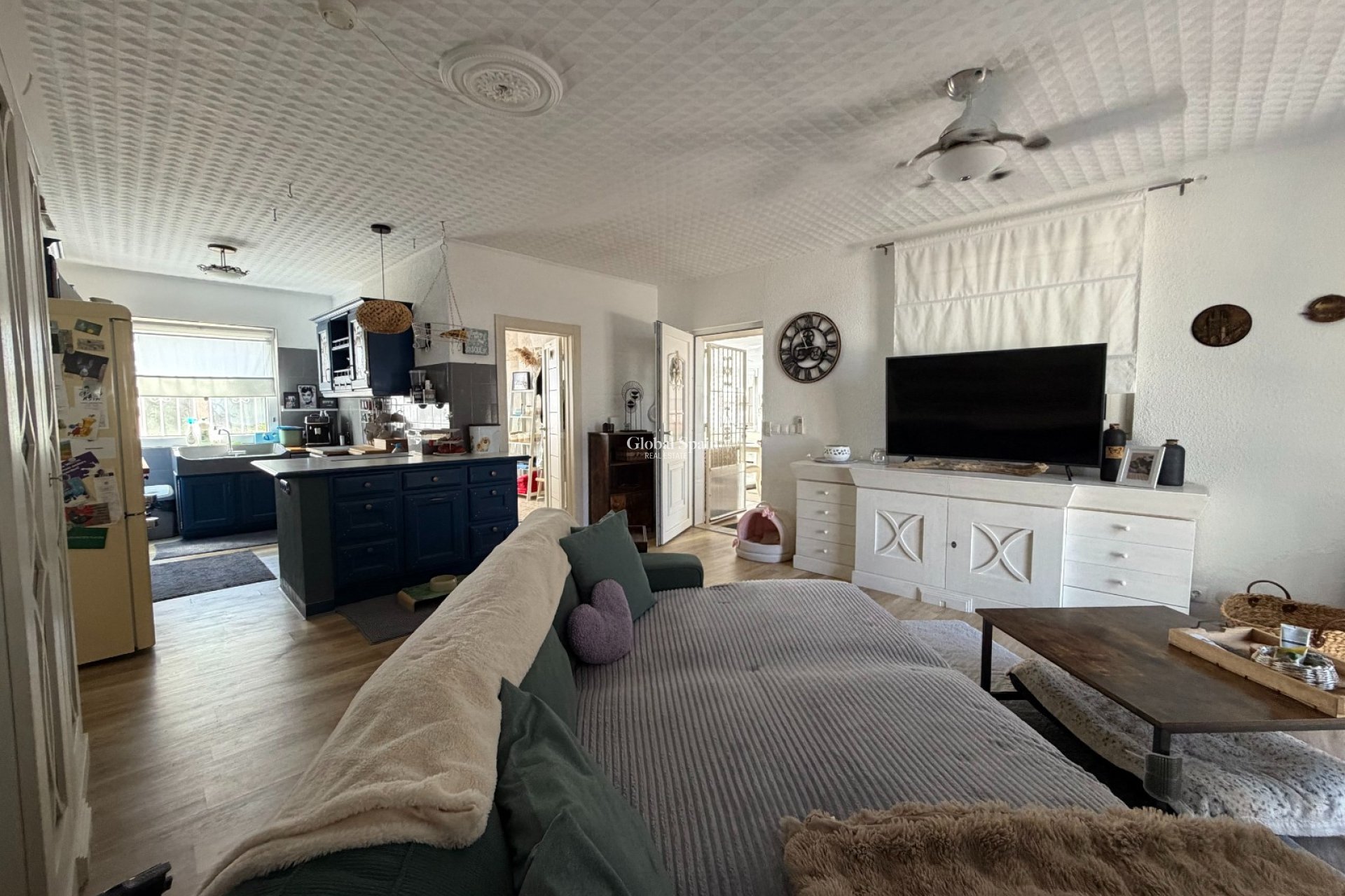 Resale - HOUSE -
LA MARINA - Elche / Elx