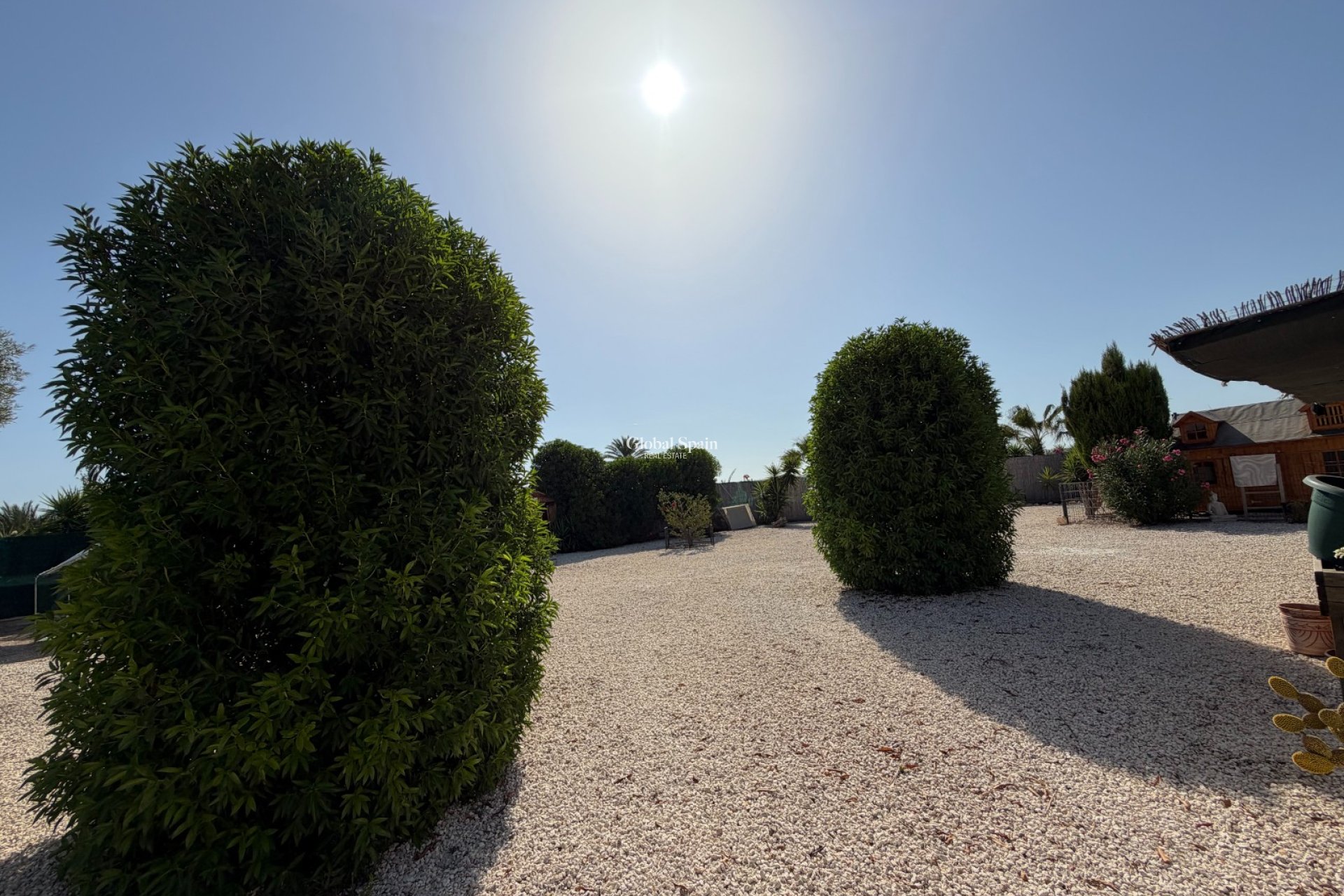 Resale - HOUSE -
LA MARINA - Elche / Elx