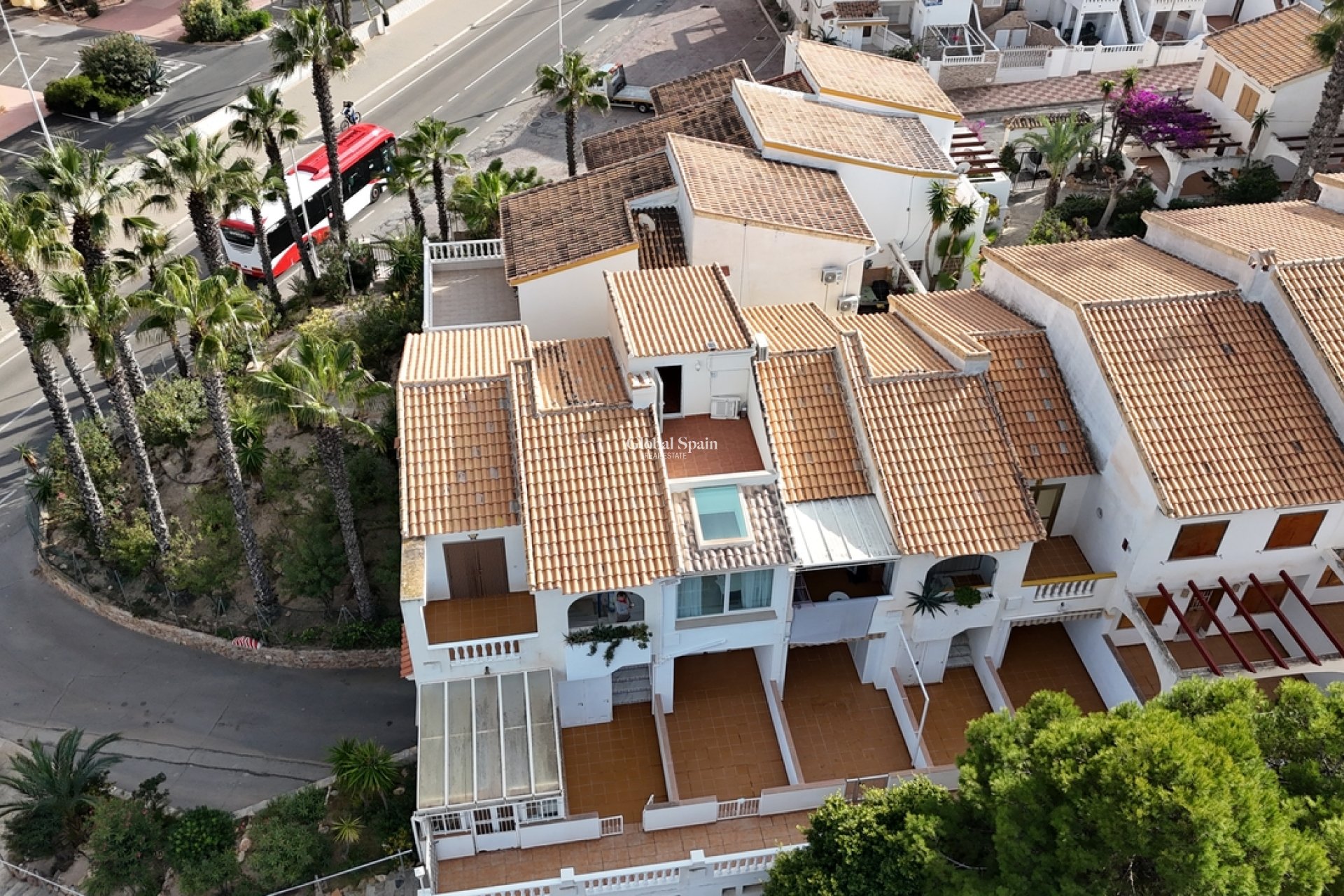 Resale - HOUSE -
LA MATA - Costa Blanca