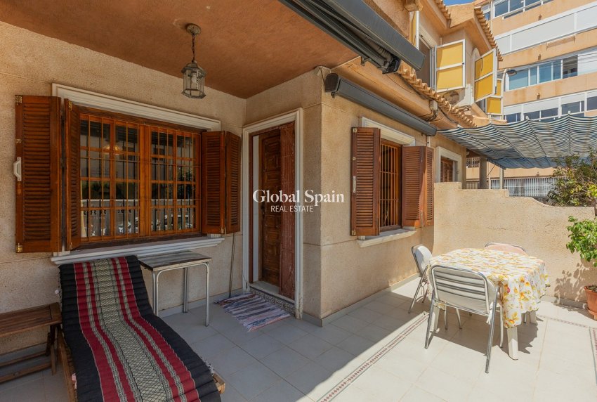 Resale - HOUSE -
LA MATA - Costa Blanca