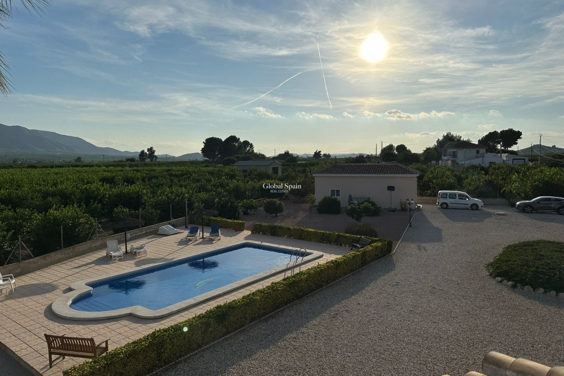 Resale - HOUSE -
LA MATANZA - La Matanza