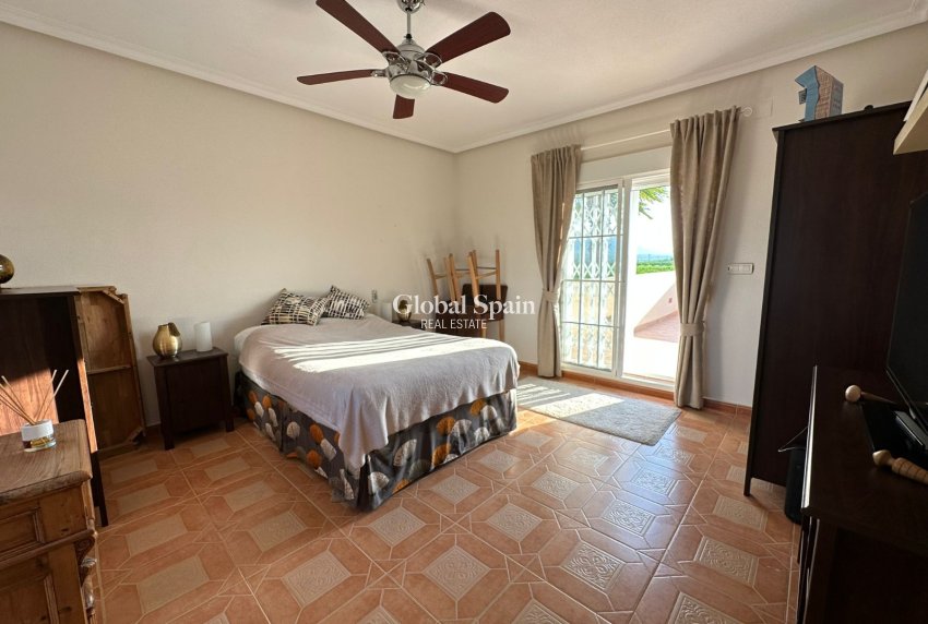 Resale - HOUSE -
LA MATANZA - La Matanza