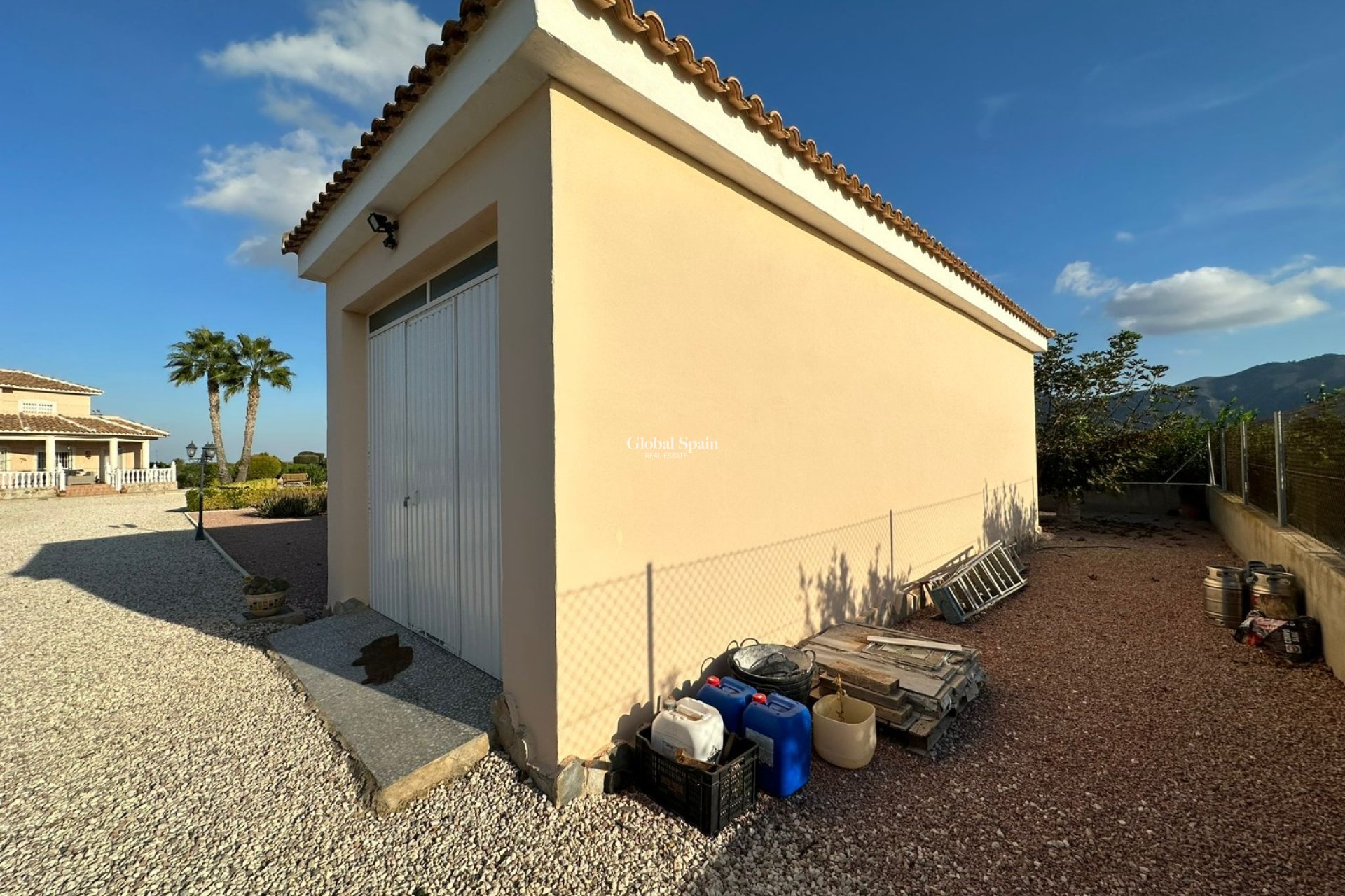 Resale - HOUSE -
LA MATANZA - La Matanza