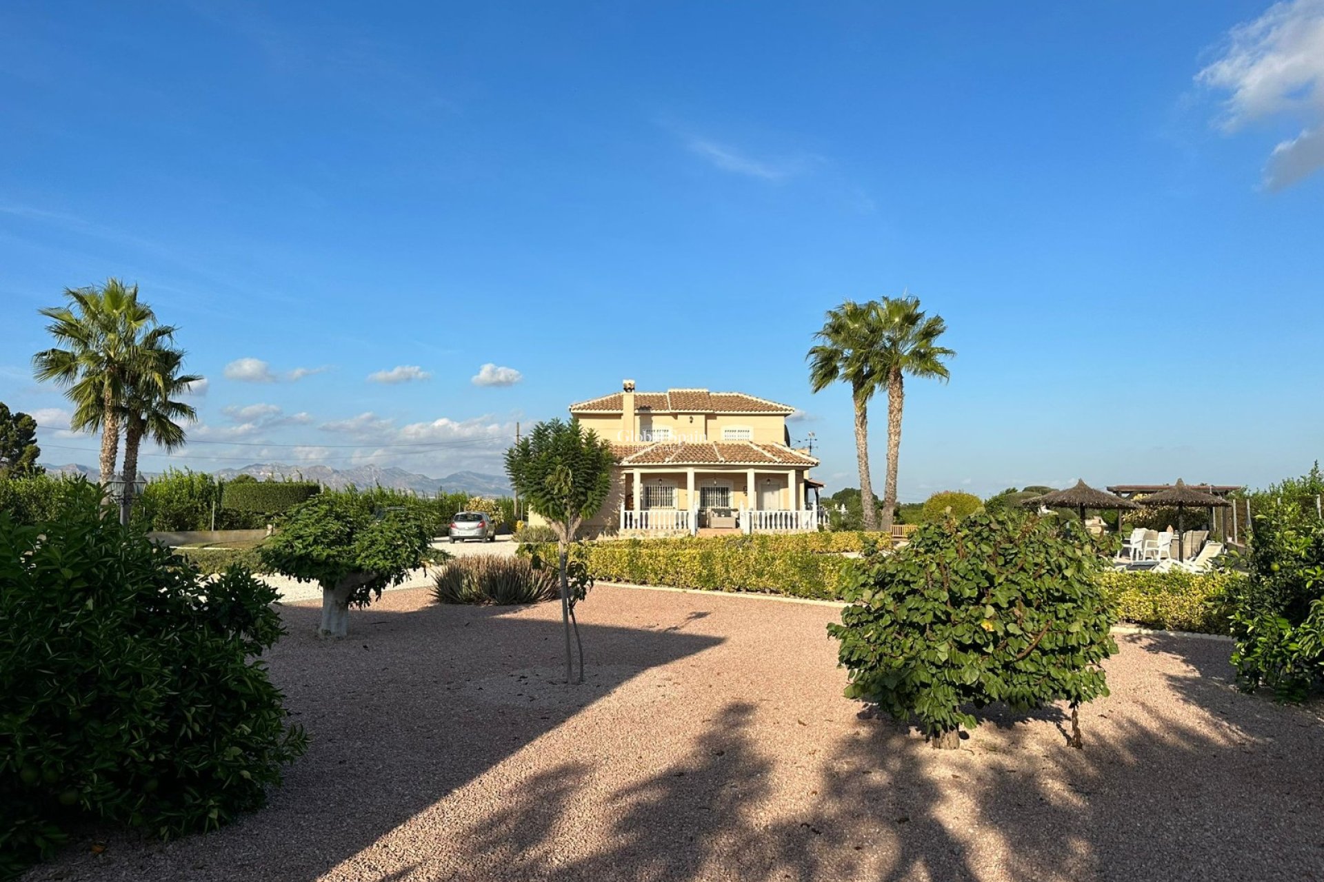 Resale - HOUSE -
LA MATANZA - La Matanza