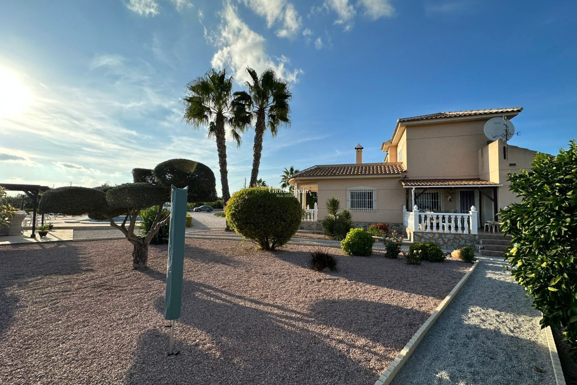 Resale - HOUSE -
LA MATANZA - La Matanza