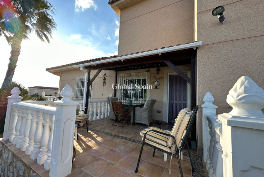 Resale - HOUSE -
LA MATANZA - La Matanza