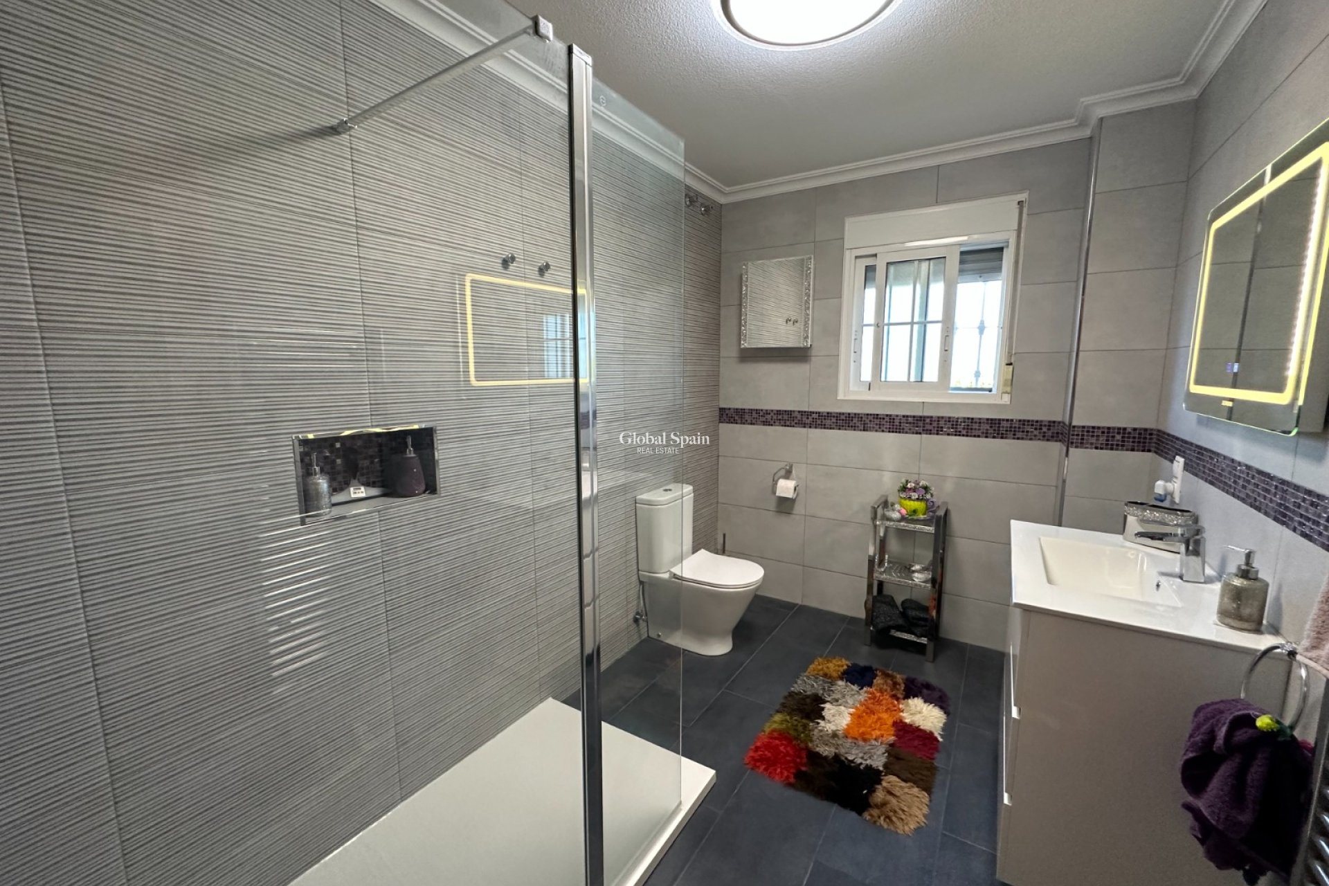 Resale - HOUSE -
LA MATANZA - La Matanza