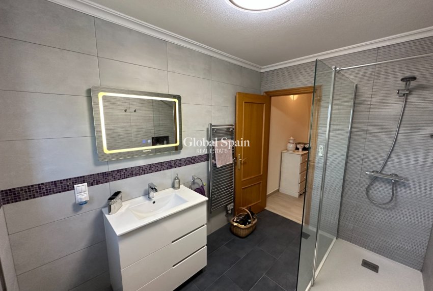 Resale - HOUSE -
LA MATANZA - La Matanza