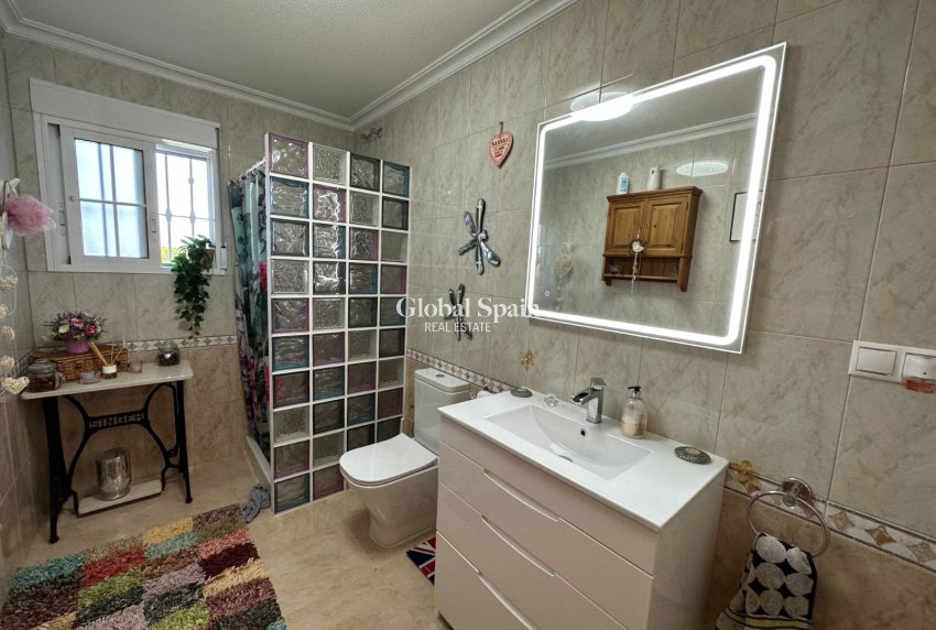 Resale - HOUSE -
LA MATANZA - La Matanza