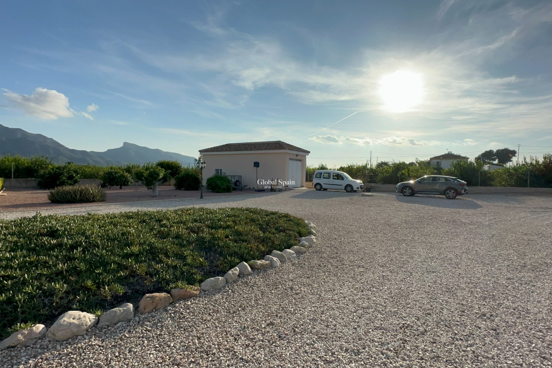 Resale - HOUSE -
LA MATANZA - La Matanza