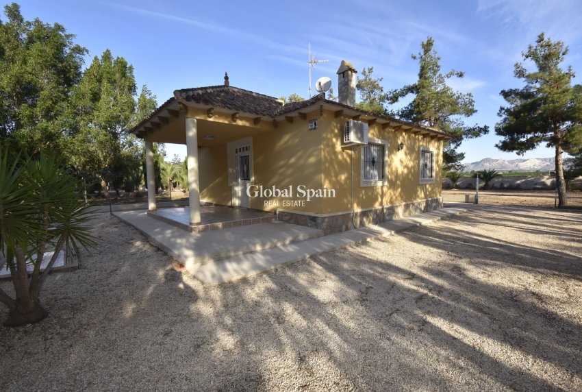 Resale - HOUSE -
LA MATANZA - La Matanza