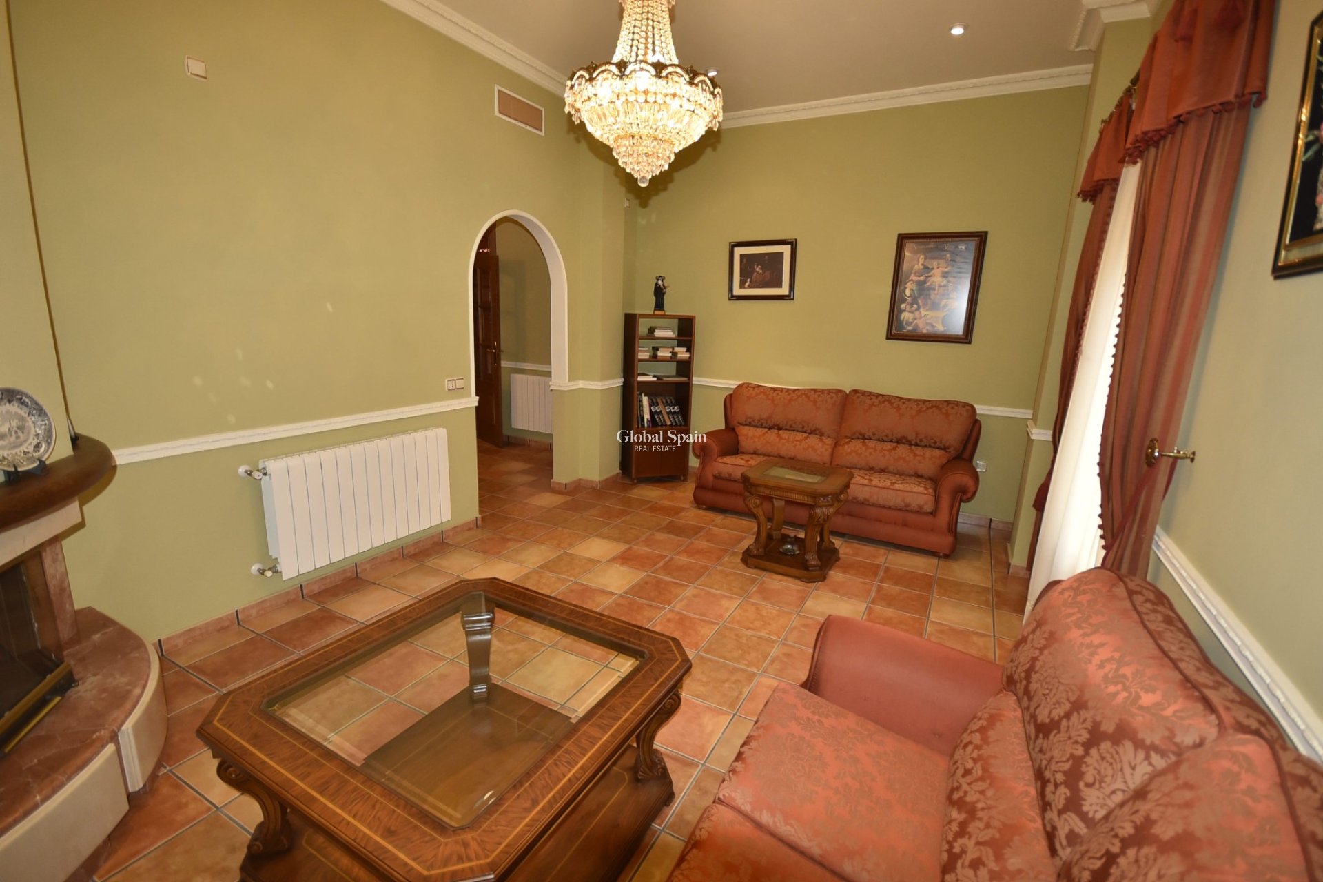 Resale - HOUSE -
LA MATANZA - La Matanza