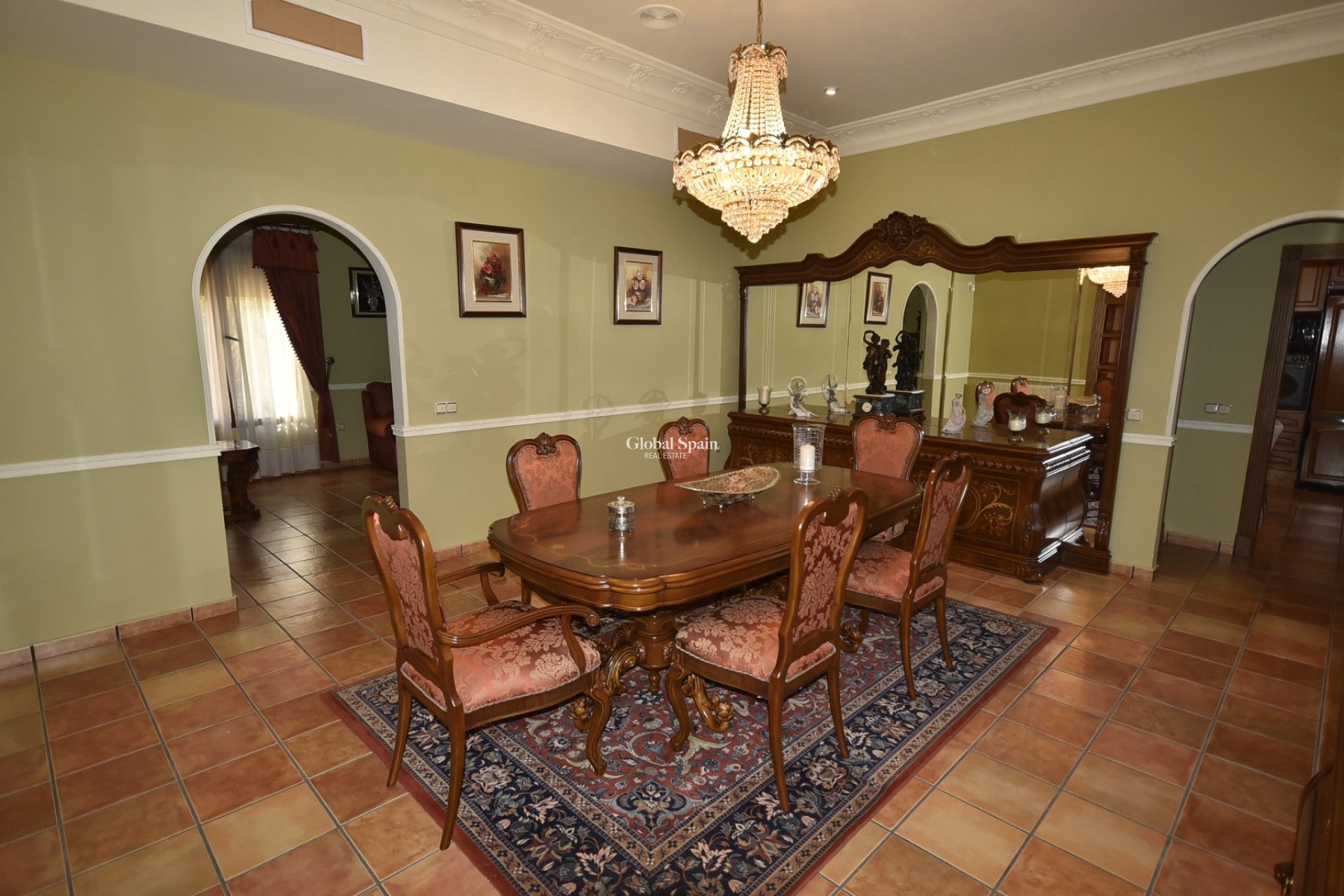 Resale - HOUSE -
LA MATANZA - La Matanza