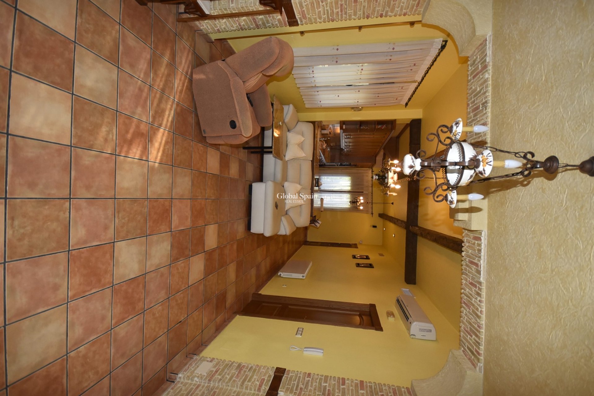 Resale - HOUSE -
LA MATANZA - La Matanza