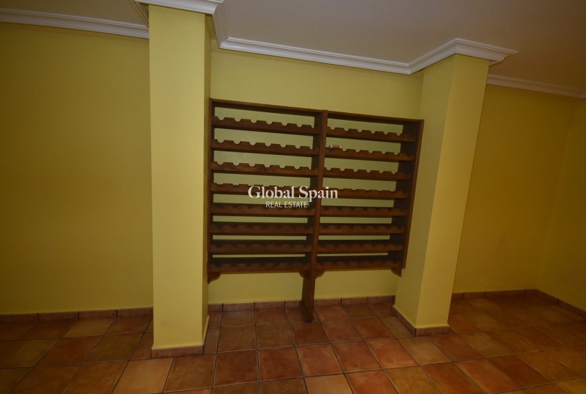 Resale - HOUSE -
LA MATANZA - La Matanza