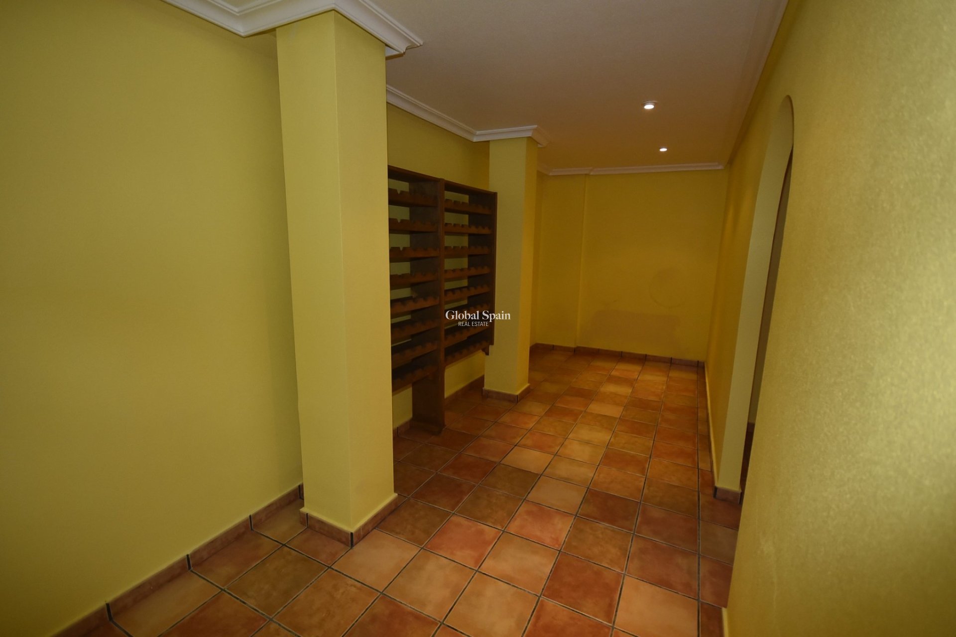 Resale - HOUSE -
LA MATANZA - La Matanza