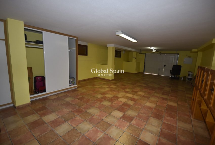 Resale - HOUSE -
LA MATANZA - La Matanza