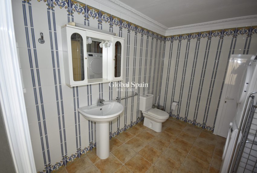 Resale - HOUSE -
LA MATANZA - La Matanza