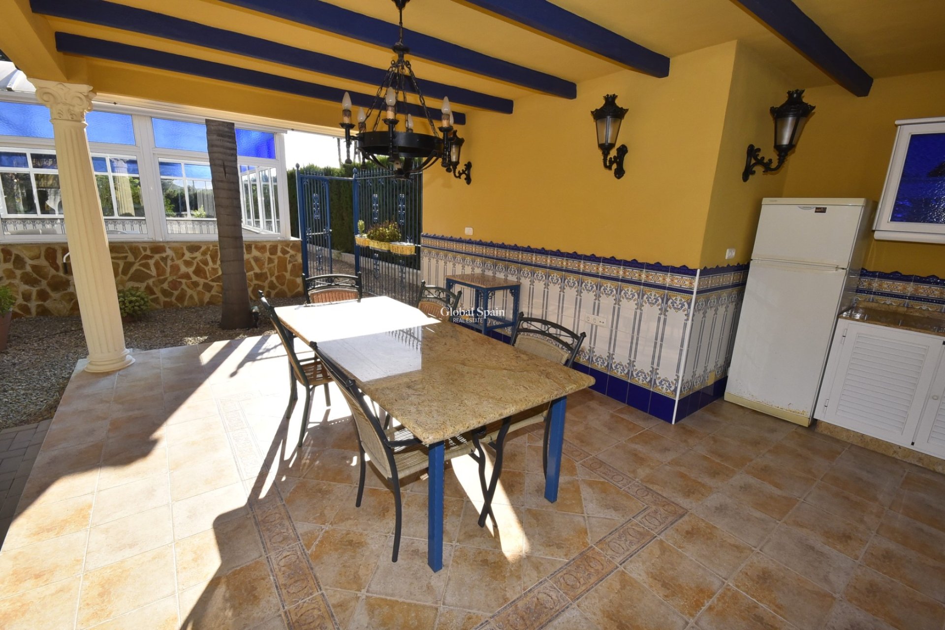 Resale - HOUSE -
LA MATANZA - La Matanza